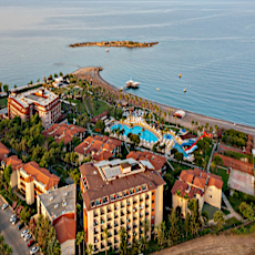 Justiniano Park Conti